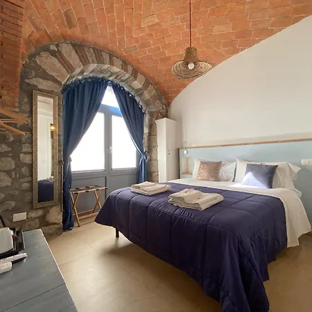 Casale 1541-3